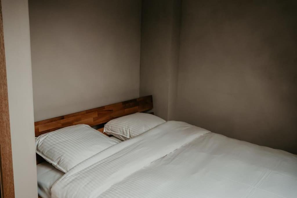 3-br Suburban Retreat Vakantiehuis