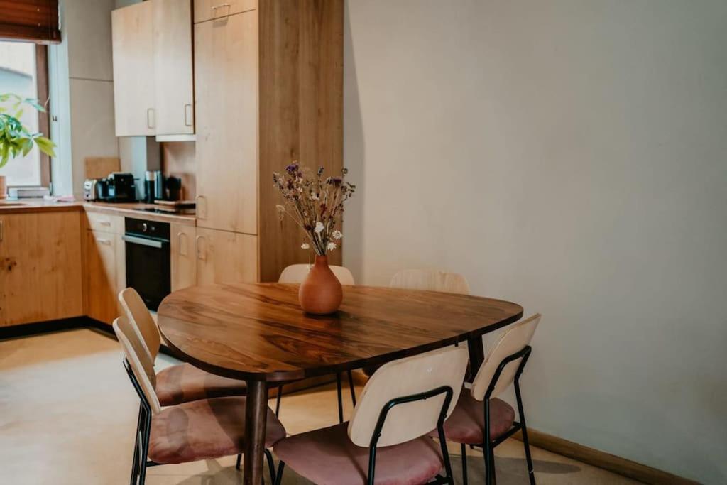 Vakantiehuis 3-br Suburban Retreat Gent